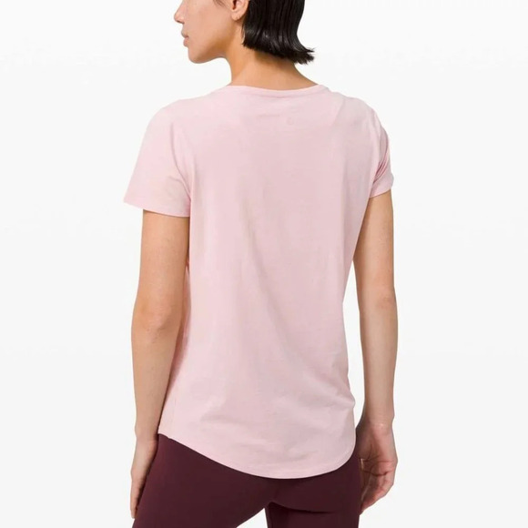 Lululemon Love Crew T Shirt III Porcelain Pink Size 4 - Picture 3 of 8